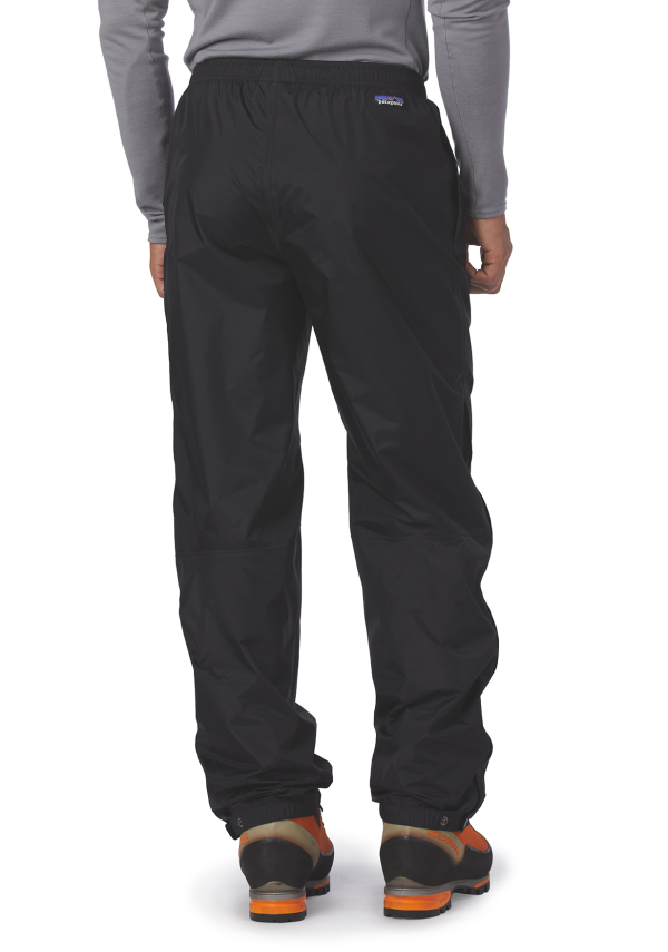 Patagonia Torrentshell Rain Pants BLK Model Back Patagonia Torrentshell Rain Pants BLK Model Back
